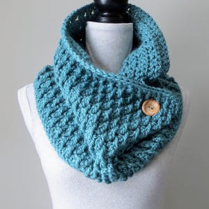 Crochet Cowl PATTERN Neck Warmer Scarf for Women Quick Crochet Pattern For Her