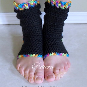 Crochet Yoga Socks PATTERN Tutorial / Ladies Teen Child All sizes image 2