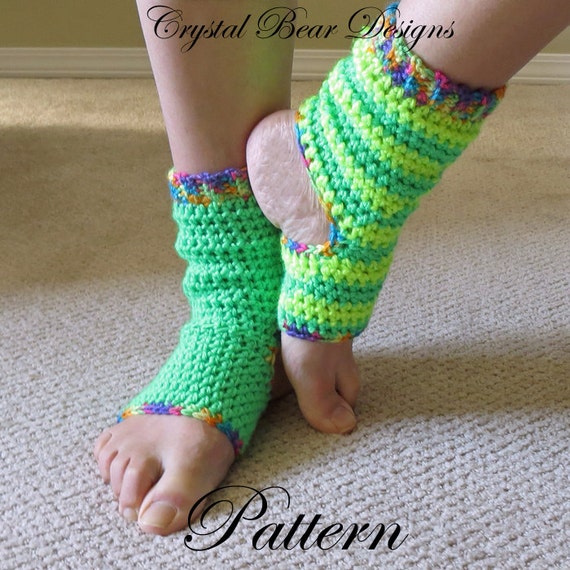 Crochet Yoga Socks PATTERN Tutorial / Ladies Teen Child All Sizes -   Canada