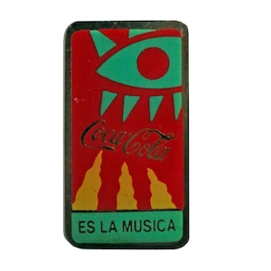 COCA COLA vintage enamel pin lapel badge  COKE Es La Musica pinback