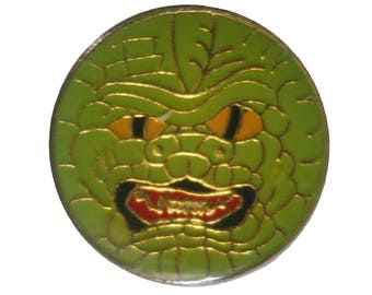 CREATURE vintage enamel pin lapel badge  universal Monster horror movie Black Lagoon pinback