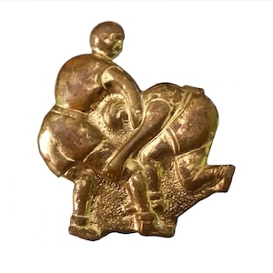 WRESTLiNG vintage pin badge gift