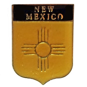 NEW MEXICO STATE vintage enamel pin lapel badge  flag pinback