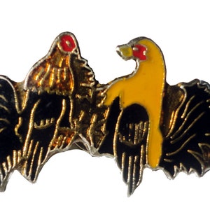 PHEASANTS Family vintage enamel pin lapel badge  pinback