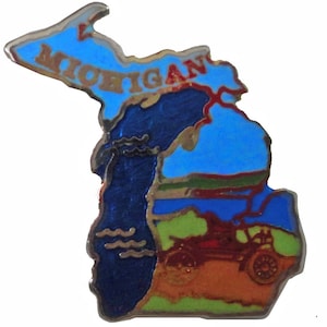 MICHIGAN STATE vintage enamel pin lapel badge  landscape Mafco pinback