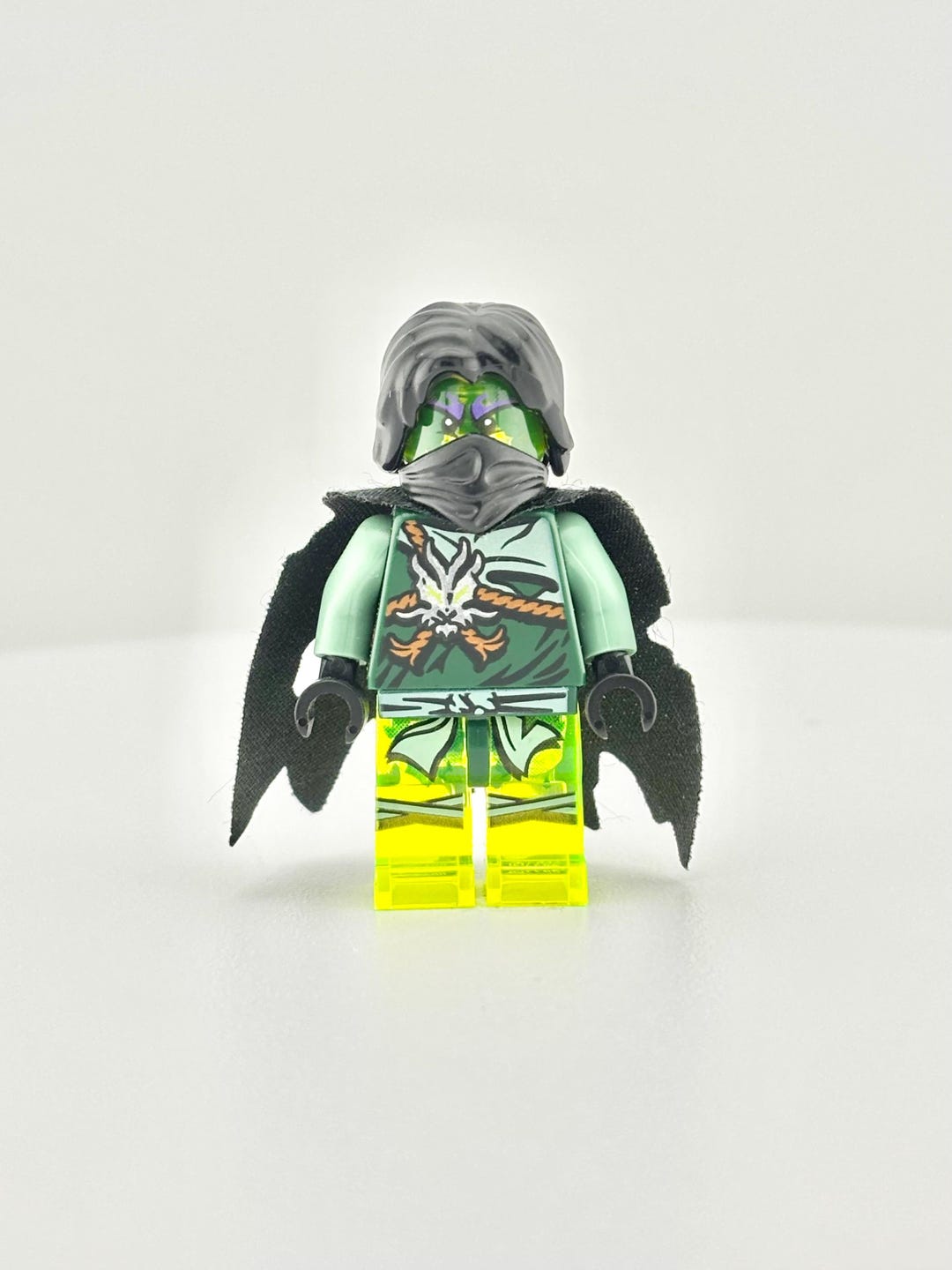 LEGO® Morro Ninjago Minifigure – Possession Ghost Ninja With Tattered Cape  – Villain – Retired Master of Wind – Haunted Cape Ninjago Minifig