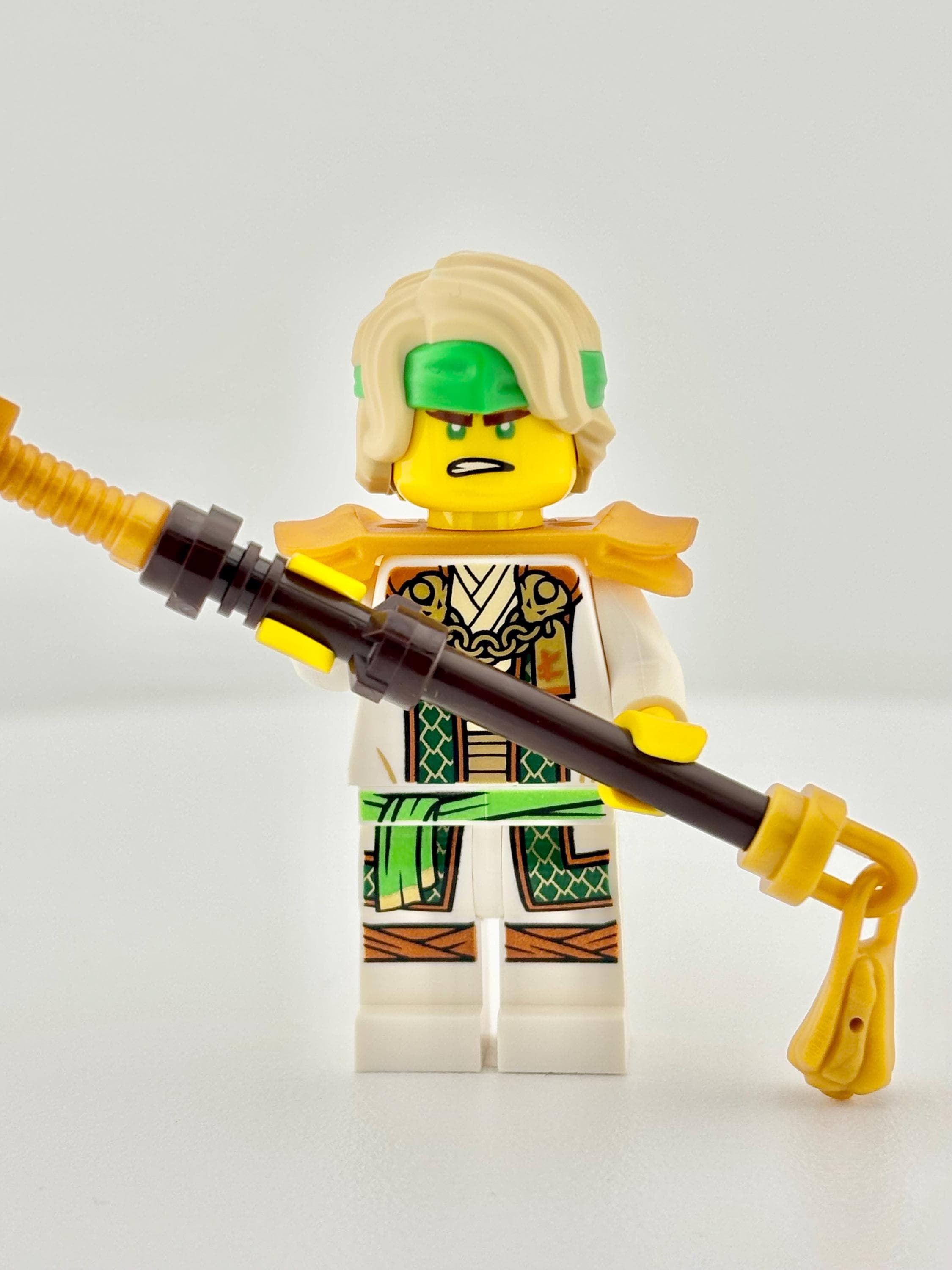 Minifigura LEGO® Lloyd – Dragons Rising Temporada 2, Ninja Verde de la  Energía, Maestro Lloyd con armadura de hombro, Figura de héroe LEGO® Ninjago  retirado - Etsy México, image size:2250x3000