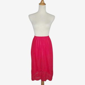 Vintage 1950s Red Lace Half Slip By Van Raalte - Size XS, S