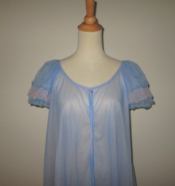 Vintage 1950s 1960s Blue & Pink Nightgown By Jene… - image 2