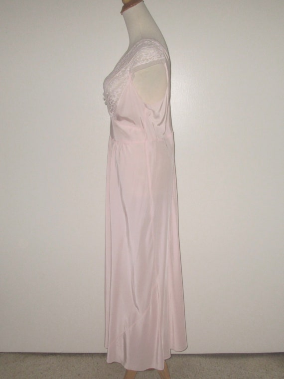 Vintage 1930s 1940s Pink Rayon Nightgown - Size M - image 4