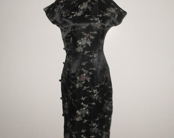 Vintage 1950s 1960s Black Floral Cheongsam Dress - Size M