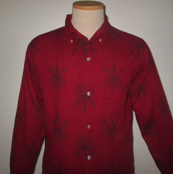 Vintage 1950s 1960s Red Novelty Print Shirt Unive… - image 2