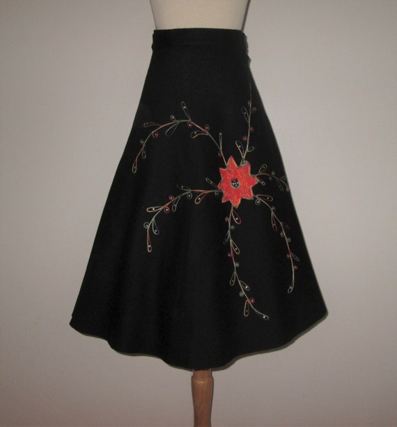 Vintage 1950s Black Felt Skirt With Orange Floral… - image 2