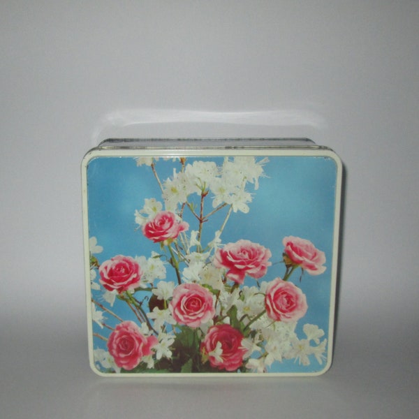 Vintage 1950s Blue Floral Tin With Pink Roses By Gray Dunn Scotland - Large