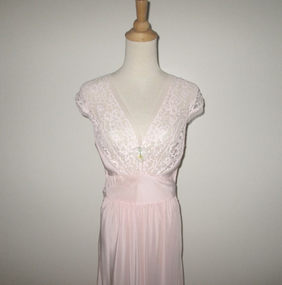 Vintage 1930s 1940s Pink Rayon Nightgown - Size M - image 1