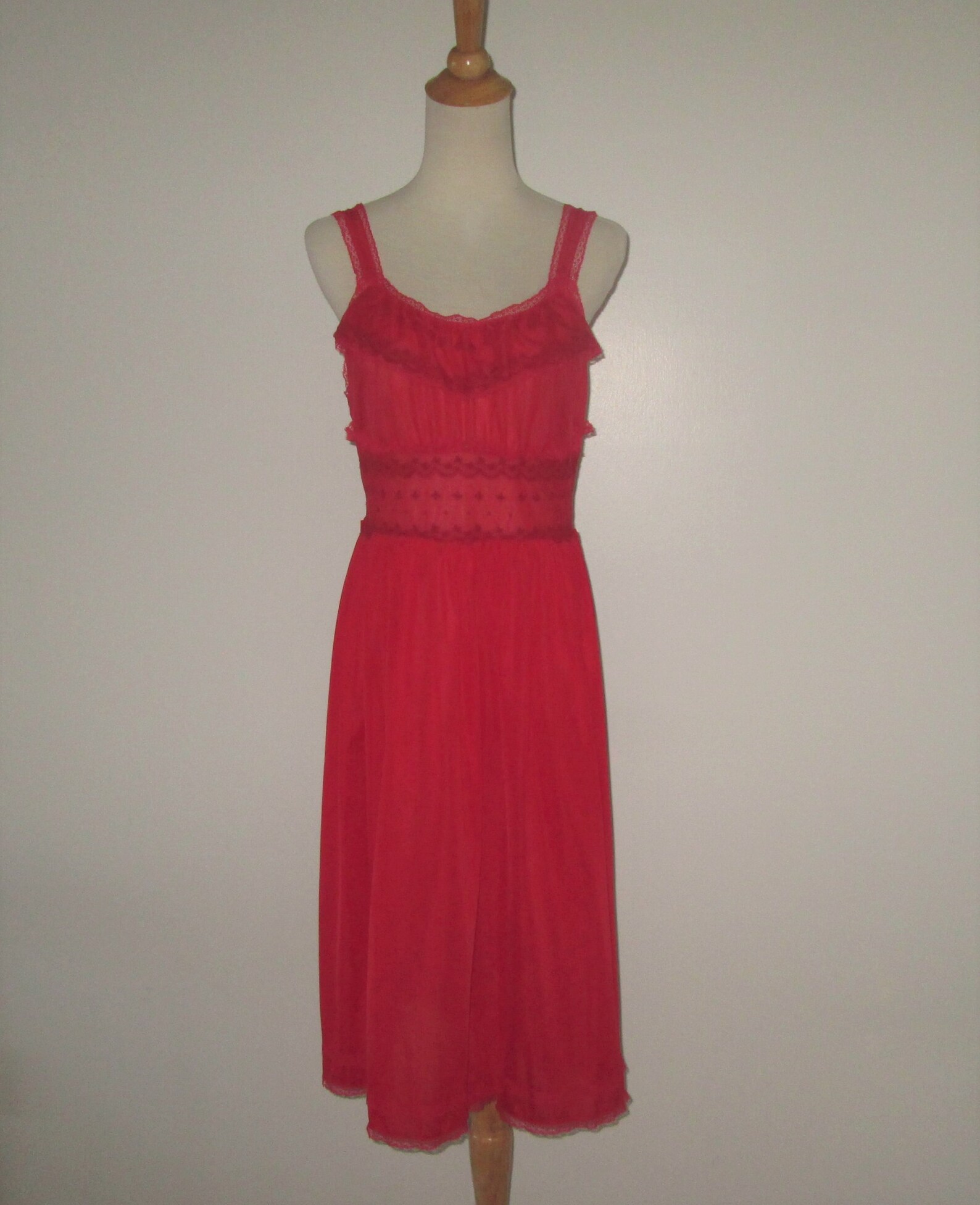 Vintage 1950s Red Nightgown With Lace Embroidered Accents by - Etsy