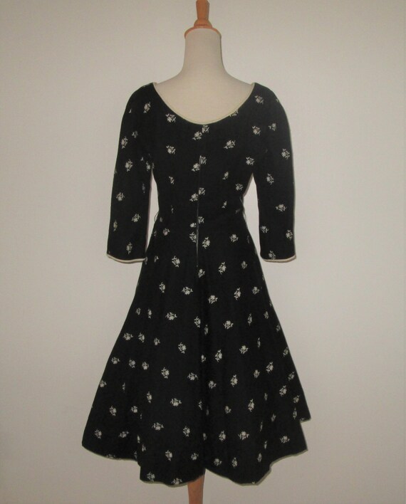 Vintage 1950s Black Floral Dress With Angora Acce… - image 4