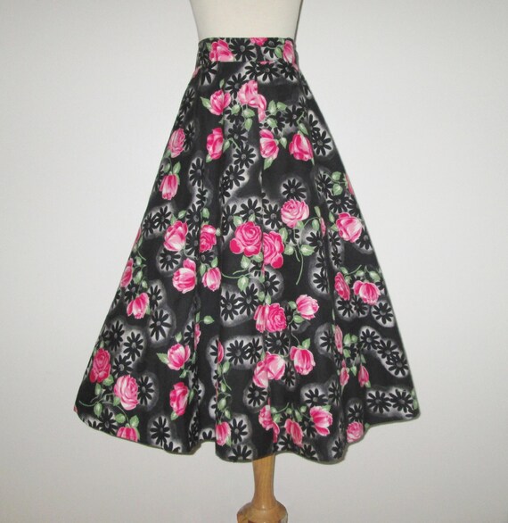 Vintage 1950s Black Floral Skirt With Pink And Re… - image 2