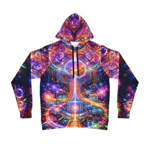 Puede incluir: Una sudadera con capucha con un diseño psicodélico vibrante. La obra de arte presenta patrones arremolinados, cuerpos celestes y formas geométricas en un espectro de colores que incluyen morado, naranja, azul y verde. La sudadera tiene un cordón negro y un bolsillo delantero.