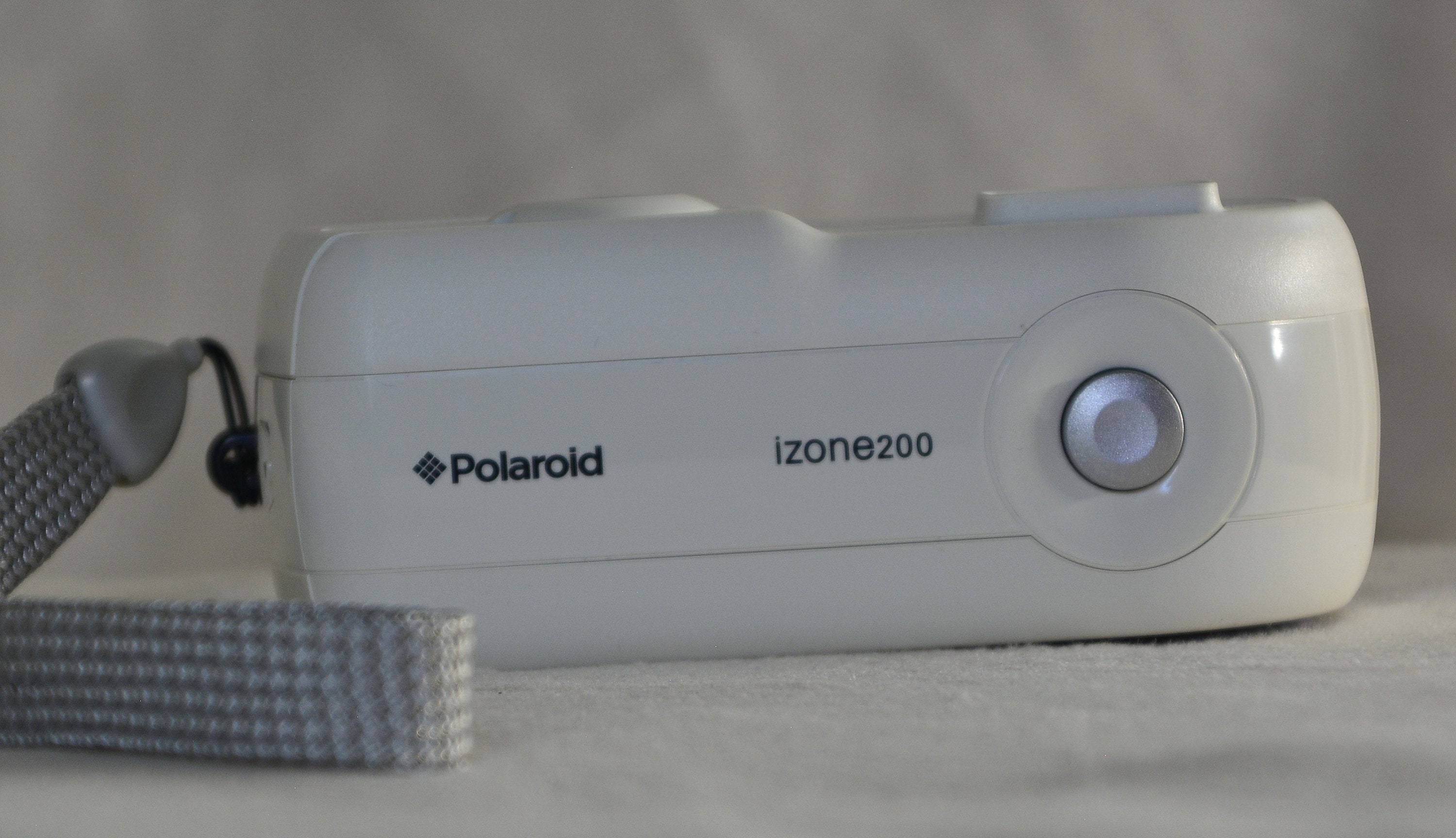 polaroid izone200