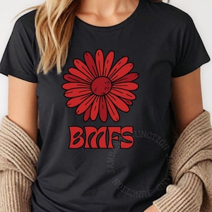 Women&#39;s Cut Billy Strings Red Daisy T-shirt, BMFS Tshirt, Billy Strings Ladies Red Daisy Shirt, BMFS Shakedown Tee, Red Daisy Tshirt