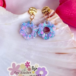 Sparkling resin flower earrings