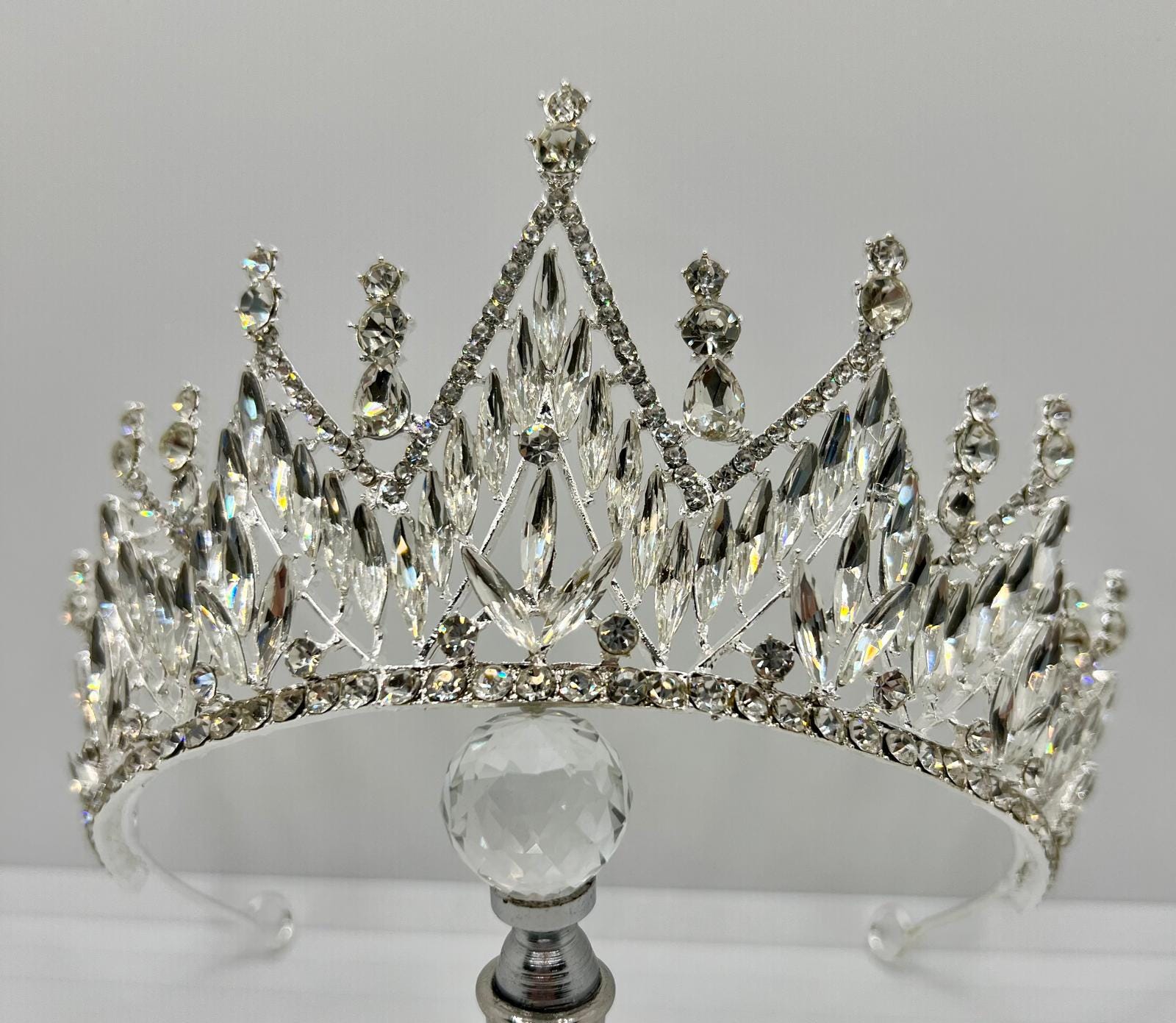 Ice Queen Crystal Silver Crown Tiara, Princess Tiara, Wedding Headband Bridal Ice Queen Tiara, Elsa Costume Crown, Silver Frozen Snowflake  main image 4