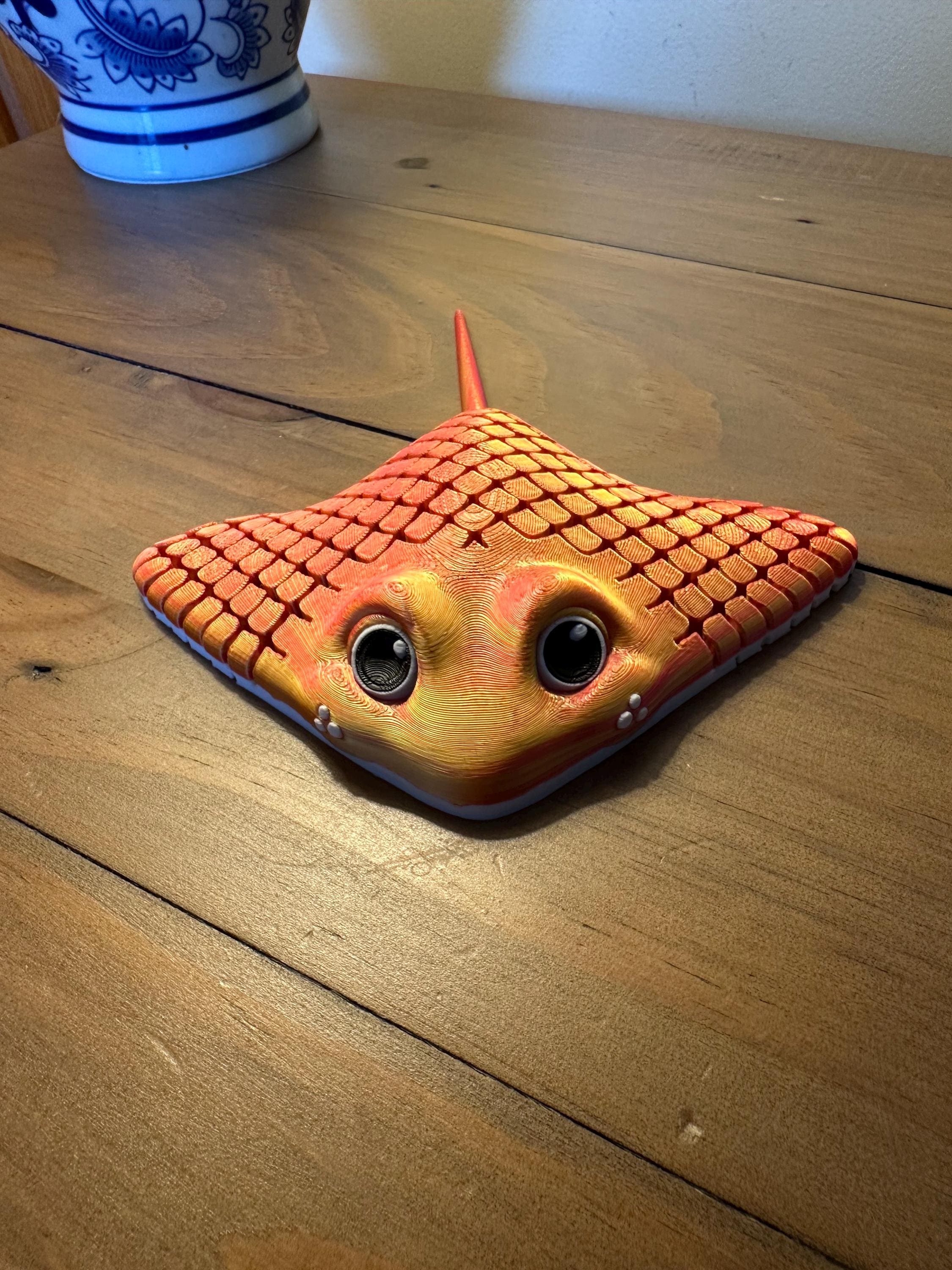Ray Fidget Articulated Manta Ray Fidget • Flexible 3D Printed Sensory Gift • Ray ...