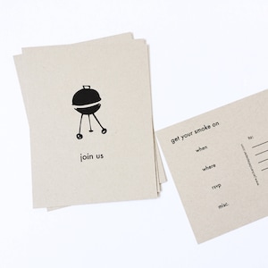 Cartões postais de convite para churrasco com 12 pacotes para fumar, convites para cartões postais Grill Out, convites rústicos e modernos para quintal