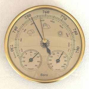 5.1" (130mm) Diameter Weather Measuring Instrument 3 in 1 Function Weather Station Barometer Thermometer Hygrometer, Wall Or Wood Mount