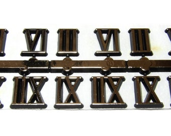 5/8" (3 Set Per Sprue) Roman Numerals (3-6-9-12) Plastic Clock Markers