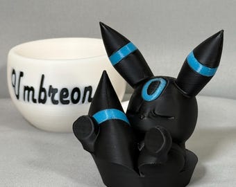 Shiny Umbreon *Glow in the Dark* Figurine | Chill Cup Collection