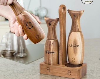 Personalized Wooden Fish Tail Salt and Pepper Grinder Set with Stand Manual Pepper Mill Sea Salt Grinder Home Kitchen Gift