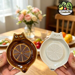猫のセラミック製ニンニク挽きプレート、カスタム刻印入り生姜粉砕器、手作りキッチンツール、猫好きへのギフト