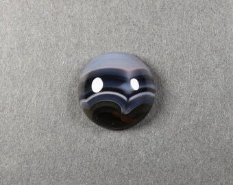 Black And White Stripped High Dome Round Cabochon 17.9 Brazilian Agate