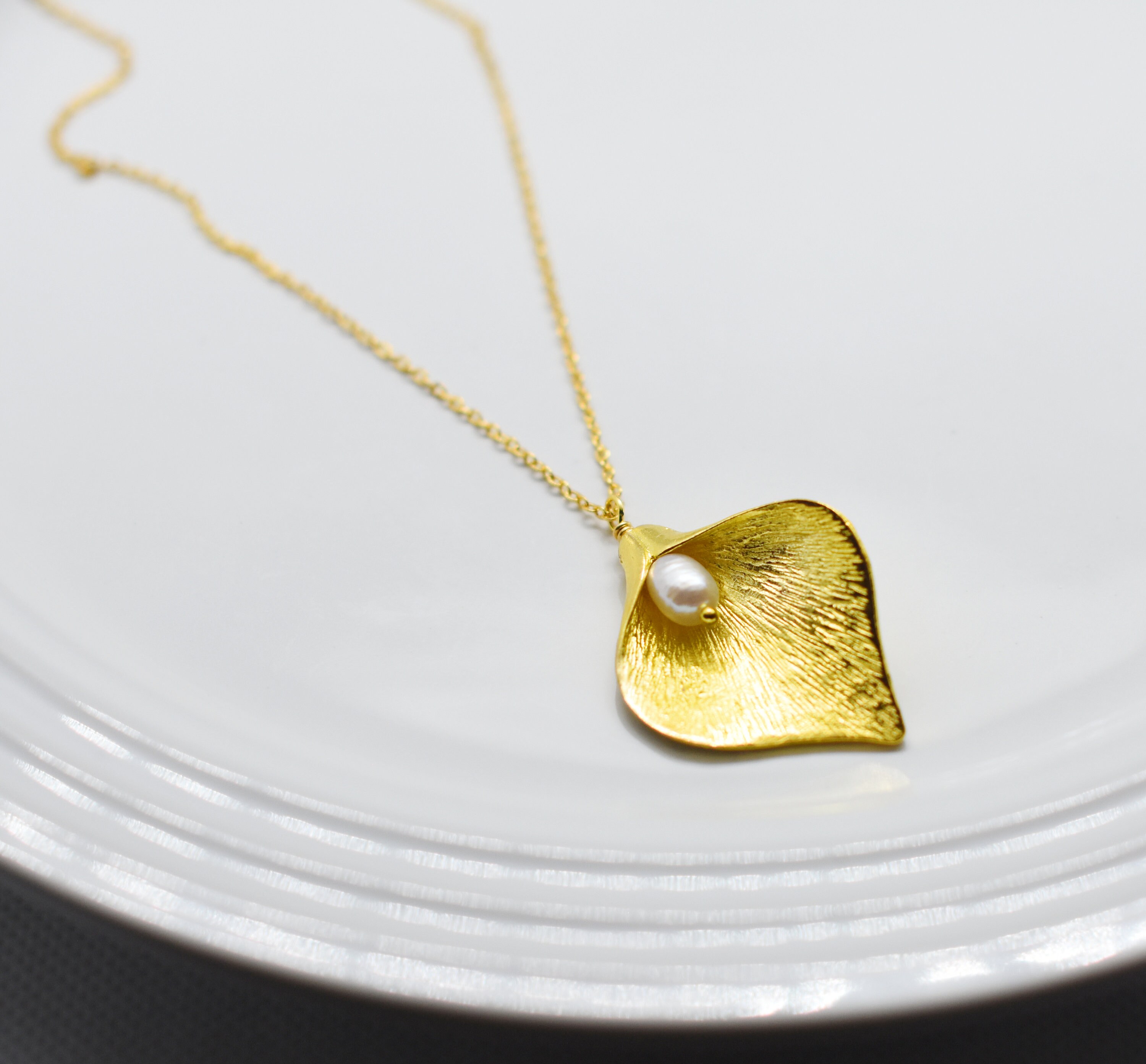 Calla Lily Gold necklace with freshwater pearls bridesmaid Etsy