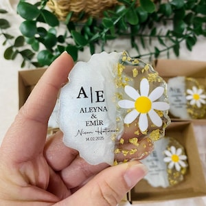 Bomboniere epossidiche Daisy per matrimoni, bomboniere personalizzate per invitati a matrimoni, regali per addio al nubilato, regali personalizzati per fidanzamento, bomboniere per baby shower per gli ospiti