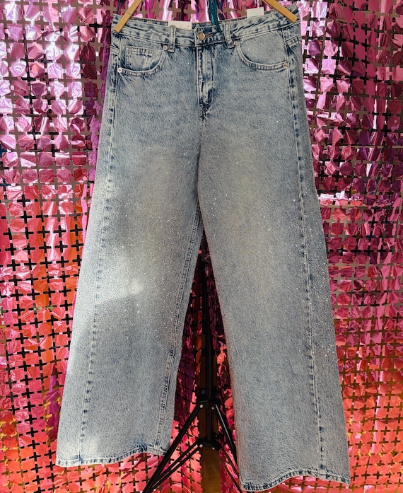 Light Blue Wide-Leg Denim with Strass – Sparkling Mid-Waist Jeans for a Statement Look