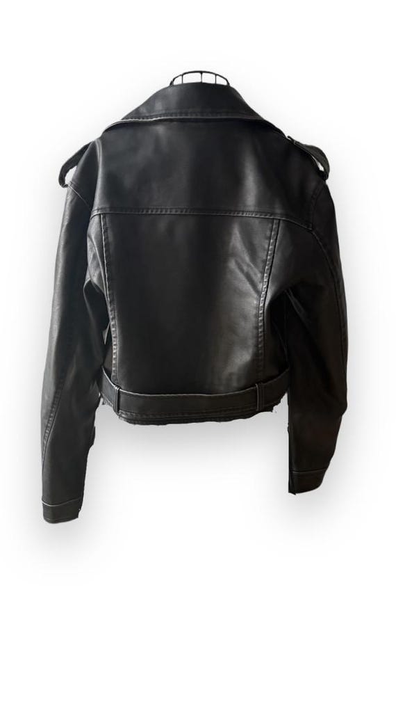 Vintage-inspired Faux Leather Jacket – Premium Quality
