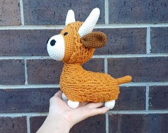 手作りかぎ針編みのハイランド牛のぬいぐるみ - 柔らかい編みぐるみの子供部屋飾り