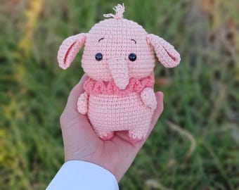 かぎ針編みの牛と象のキーホルダー ギフト 動物バッグチャーム 手作りあみぐるみぬいぐるみキーリング