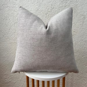 Cuscino in lino e cotone grigio chiaro / Federa morbida grigio tinta unita / Federa decorativa per cuscino divano / Federa europea in tessuto grigio / Tutte le misure