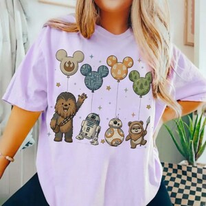 Retro Chewbacca R2D2 BB8 Ewok ballongtröja, Disney Star Wars ballongtröja, Star War Disneyland semestertröja, Star Wars presenttröja, Baby Yoda bild 5