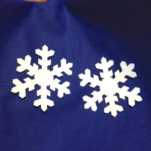 Snowflake 4inch -Die Cut Snowflakes-White Glitter Snowflakes-Bulletin Boards-Winter Party Decor-Quilt Appliques- Planners-Quiet Books