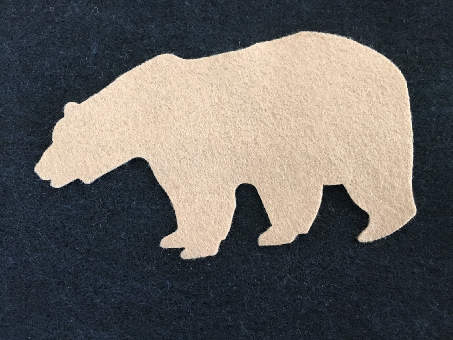 Wool Felt Bears-applique-penny Rug Primitive Stitching | Etsy