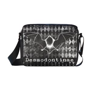 Bolso bandolera gótico con diseño de murciélago vampiro