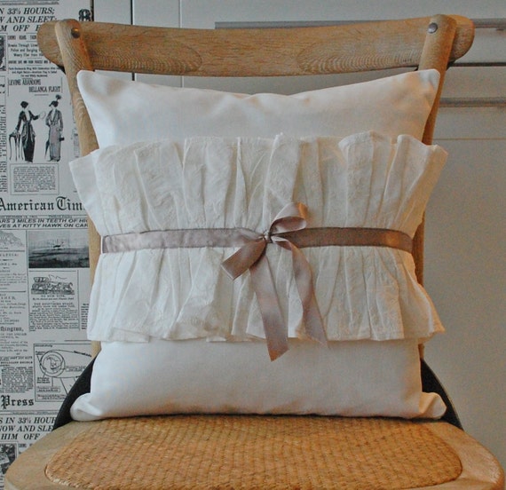 Items similar to Ruffle pillow cover on Etsy