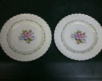 Pair of Rare CLARICE CLIFF Royal Staffordshire "Janice" Dessert Plates 8 inches 1930's