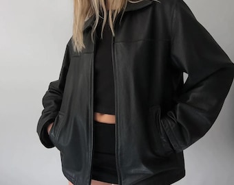 Chaqueta de cuero negra de gran tamaño para mujer, estilo bomber vintage de piel de oveja, estilo retro de los años 80.