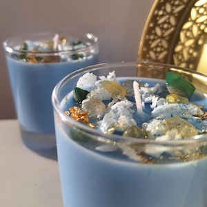 Abundance and Harmony Intention Crystal soy wax Candle with Green Aventurine and Citrine. Meditation Handmade Candle. Unique HomeDecor
